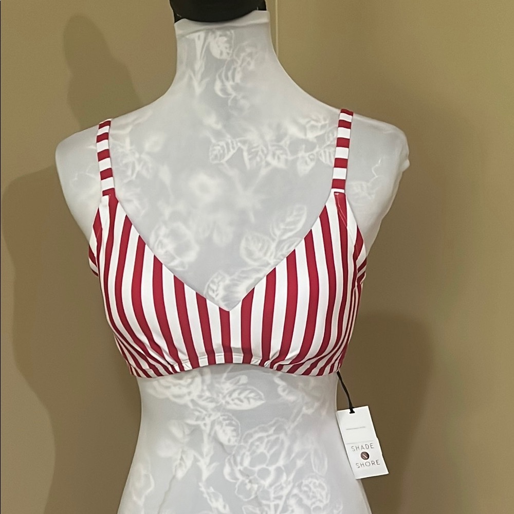 Shade & Shore underwire  Red and White Striped bikini top